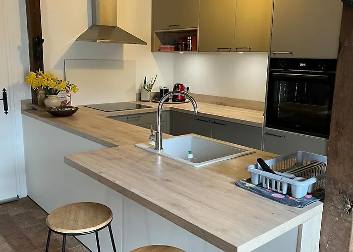 Corps De Ferme Rehabilite En Mayenne